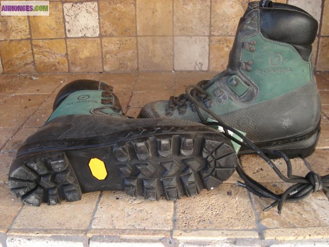 Vend Chaussure de montagne