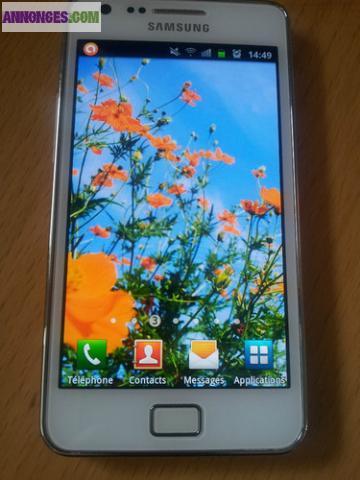 Samsung Galaxy S2 GT-I9100 desimlocké version Andr