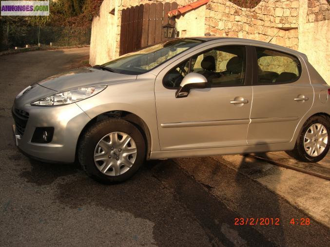 PEUGEOT 207 Automatique