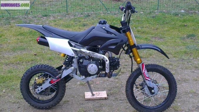 A vendre dirt bike