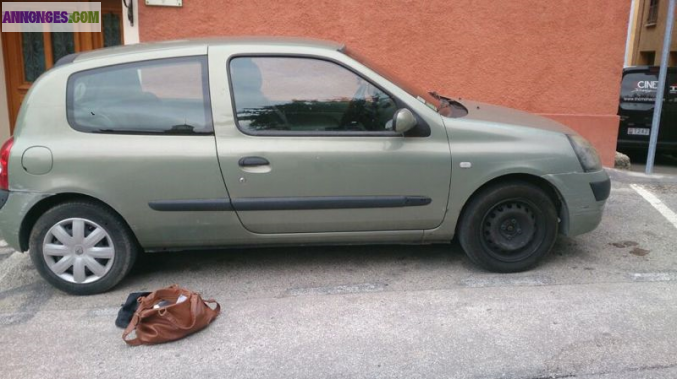 Clio 2 1L5 Dci 138500km