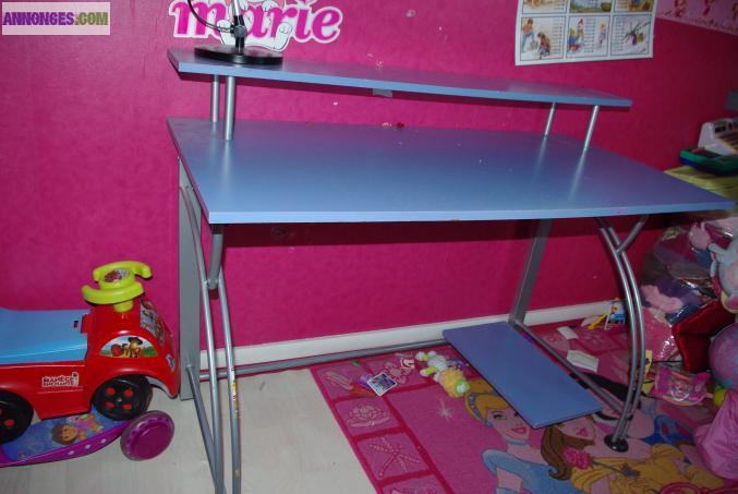 Bureau d'enfants