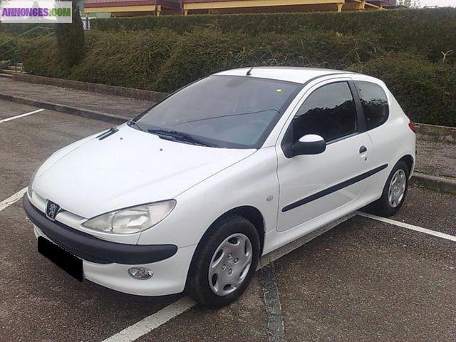 Peugeot 206 2.0 hdi xt premium 3p