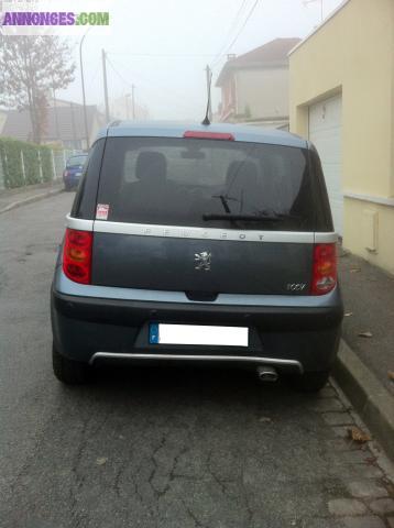 PEUGEOT 1007 1,6 HDi 110cv FAP SPORTY GPS