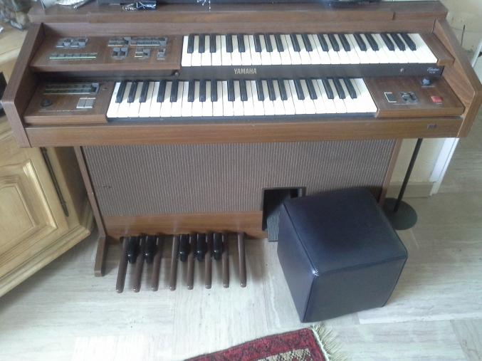 Piano yamaha electron