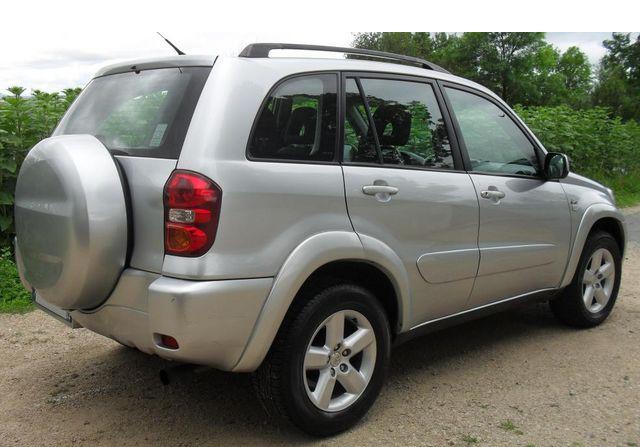 TOYOTA Rav 4 (2e generation) II (2) 115 D-4D VX 5P