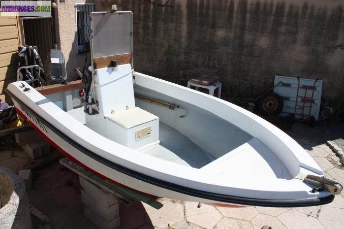 BATEAU OPEN 4,51 M + MOTEUR