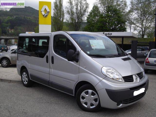 Renault Trafic ii passenger expression 2.0 dci 115 fap eco