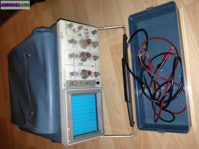 Oscilloscope Tektronix 2213