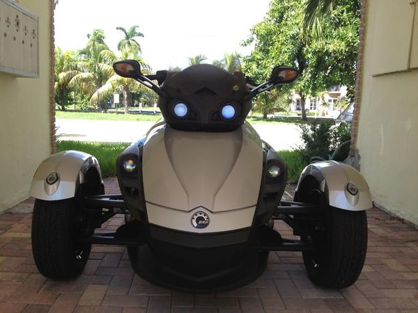 Moto Can-Am Spyder SM5 GS