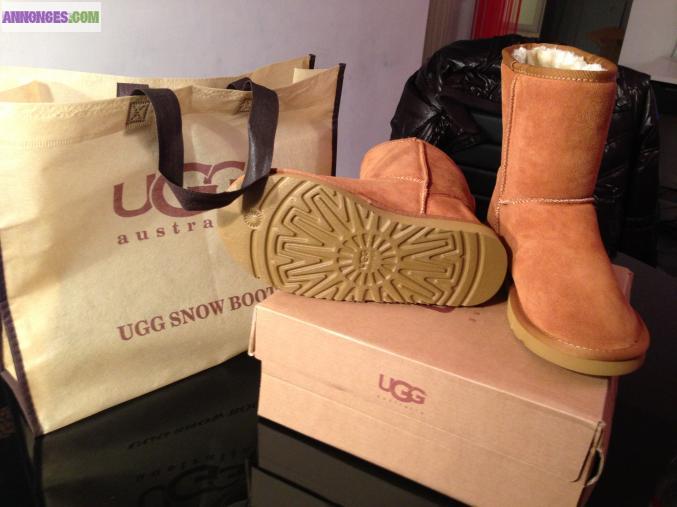 Botte ugg classic short T38