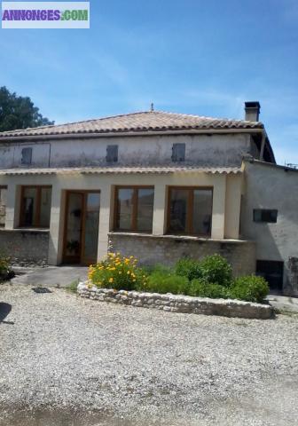 MAISON TYPE CHARENTAIS - 100 M2