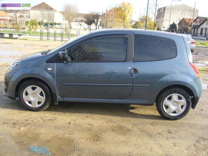 Twingo 2 rip curl 1.5l 75ch dci 19000Km année 2010