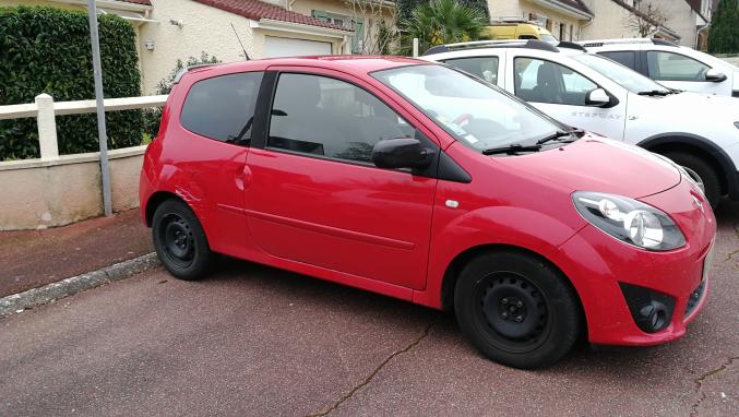 TWINGO