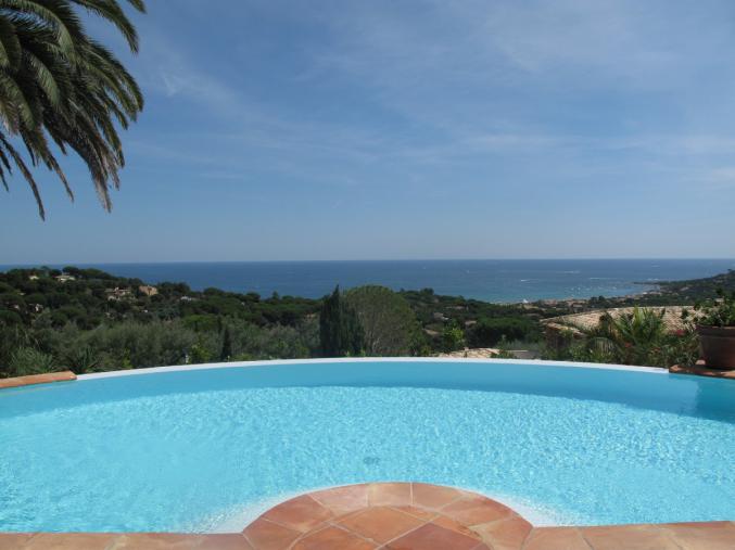 Maison avec vue exceptionnelle à Sainte Maxime