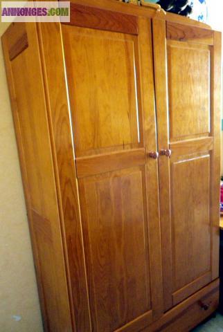 Armoire en pin 100% bois massif