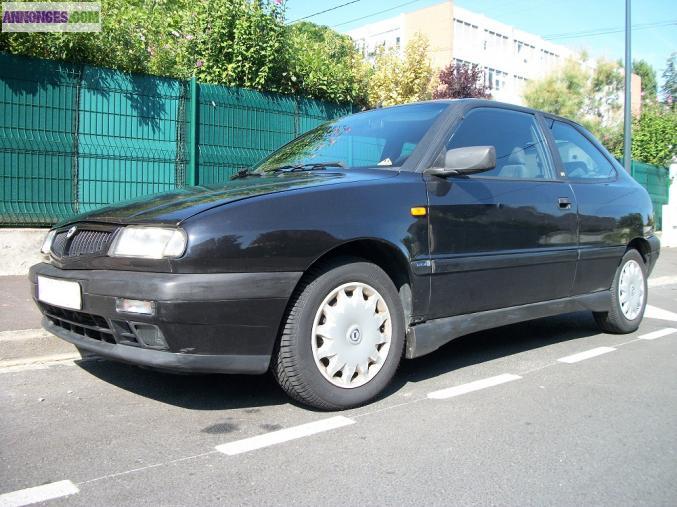 VENDS LANCIA DELTA