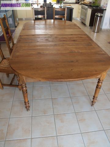 Table ovale Louis Philippe