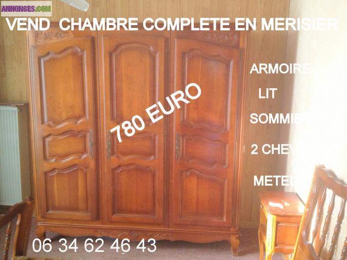 Chambre en merisier