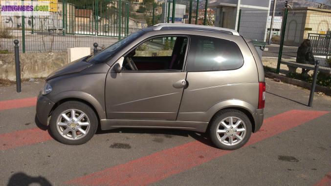 VOITURE SANS PERMIS