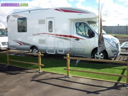 A DONNER CAMPING-CAR RIMORporteur RENAULT 5 PLACES