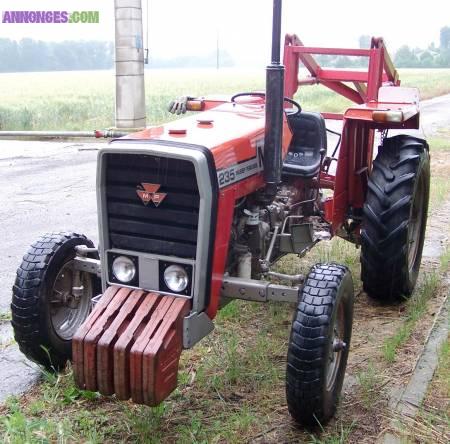 TRACTEUR MASSEY FERGUSSON 235