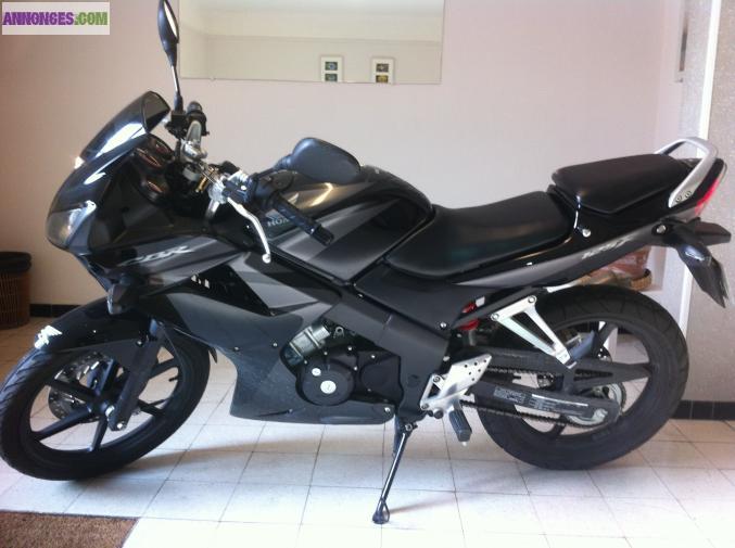 Honda cbr 125