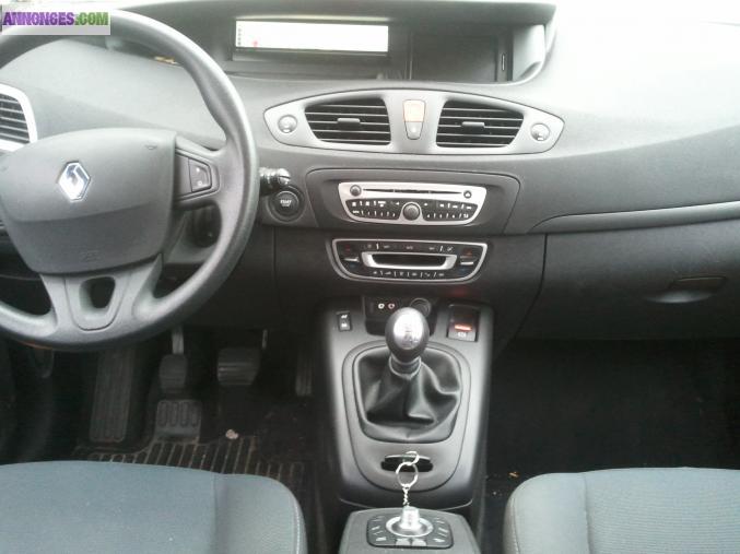 SCENIC III 1.5 DCI 105 cv CARMINAT TOMTOM