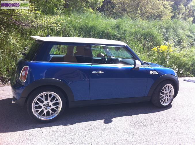 MINI COOPER PACK CHILI DIESEL DE 2009 BOITE 6 VITESSES PREMIEREE MAIN