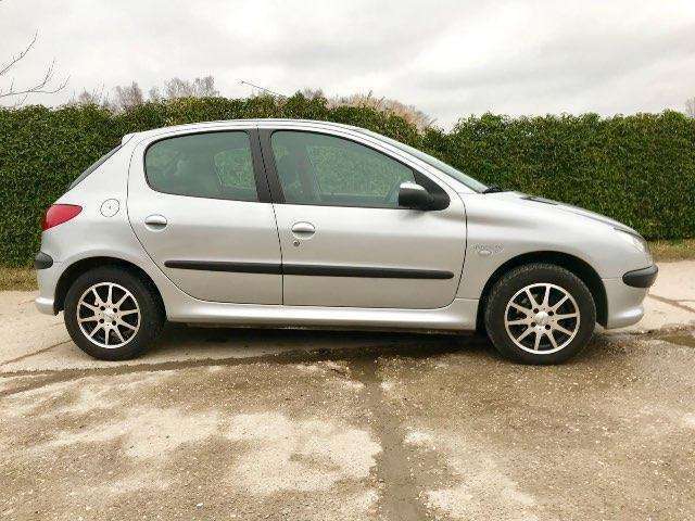 Peugeot 206 1.4 HDi X Line