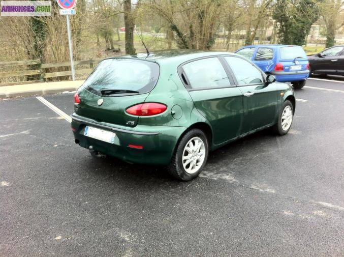 ALFA ROMEO 147 DISTINCTIVE 1,9 JTD 115 5P