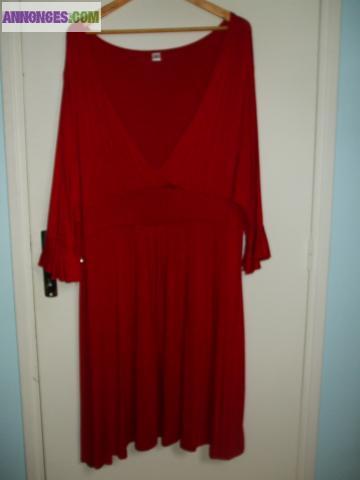 Robe rouge T56