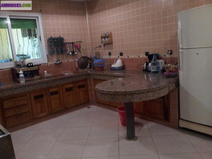 Appartement dans villa urgent fes