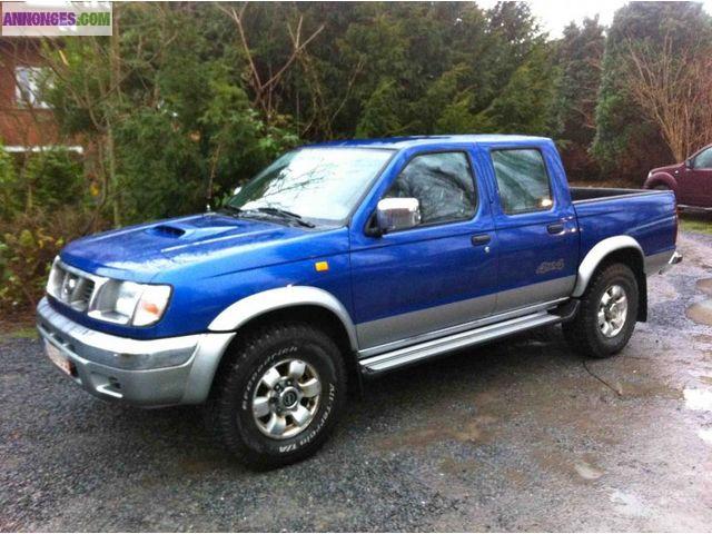 Nissan Pick Up 2.5 tdi 104 double cabine navara