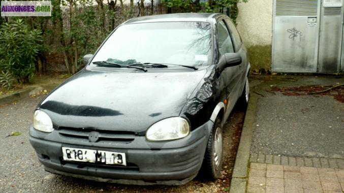 Opel corsa ct ok aucun frais a prevoir