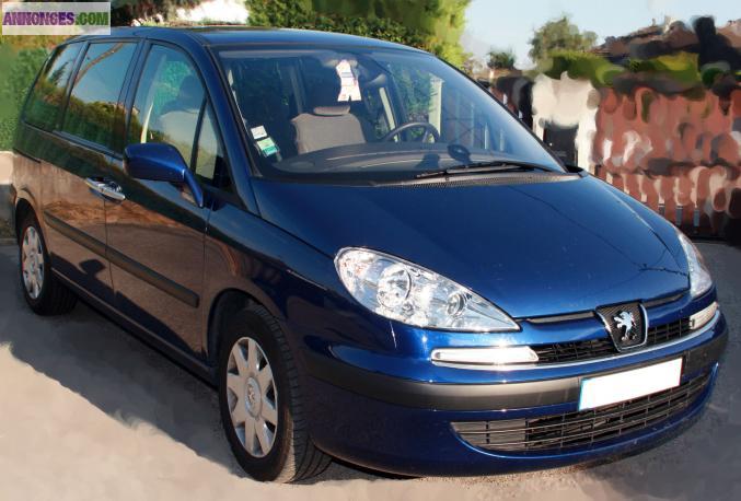 PEUGEOT 807 - 2.0 HDI - 8 PLACES