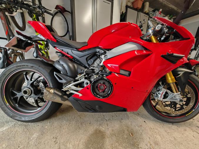 Panigale v4s