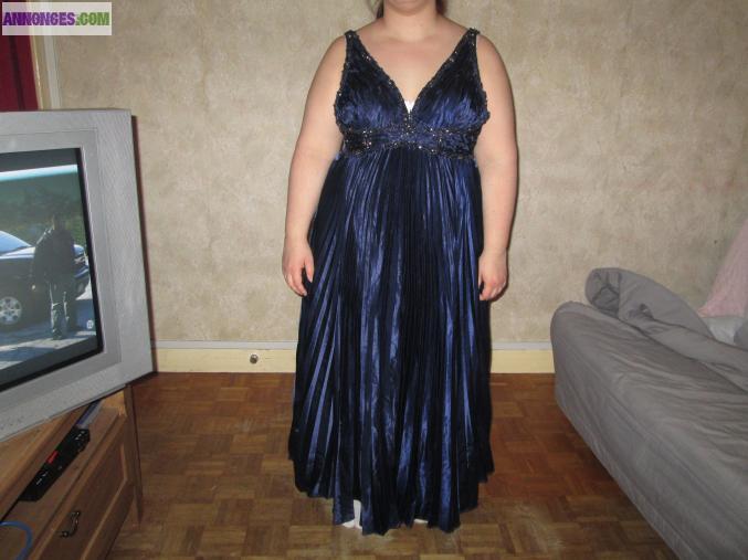 Robe de soirée taille 48/50