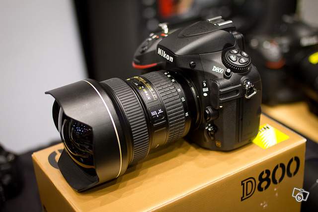 D800 sous garantie + Objectif