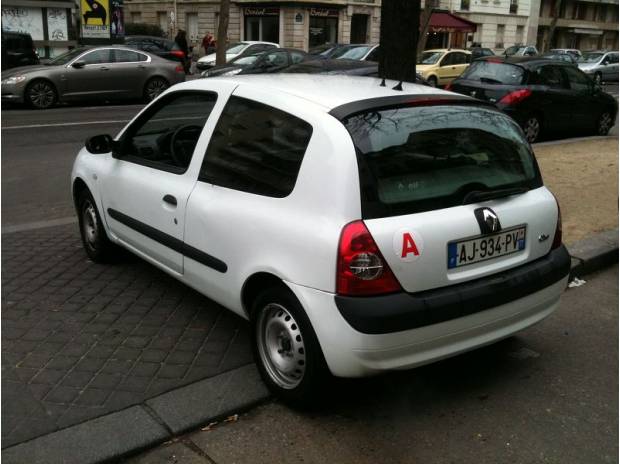 RENAULT CLIO II DCI 65 EXPRESSION 3P 2004