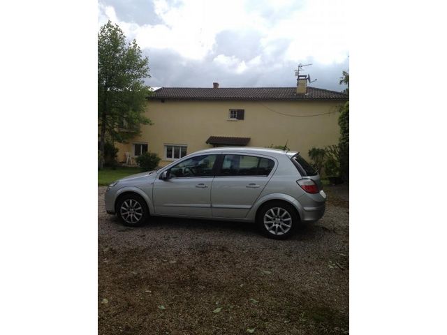 Opel Astra iii 1.7 cdti 100 elegance 5p