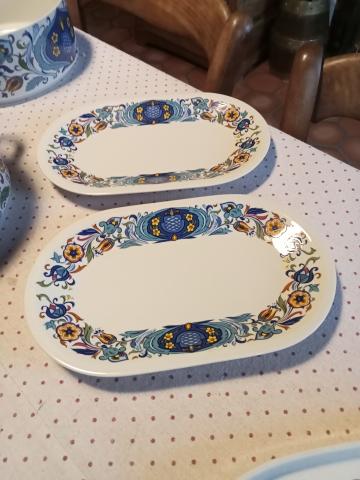 Service à vaisselle complet Villeroy et boch Izmir 73 porcelaine 