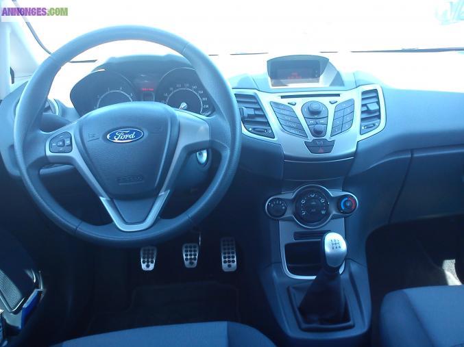 Vends Ford Fiesta Trend