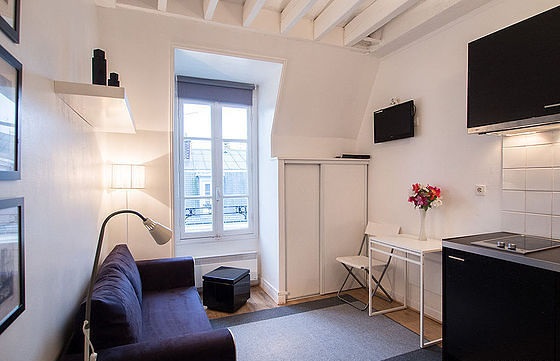 Studio en mezzanine 18m² à 4min du métro Villiers-Paris8