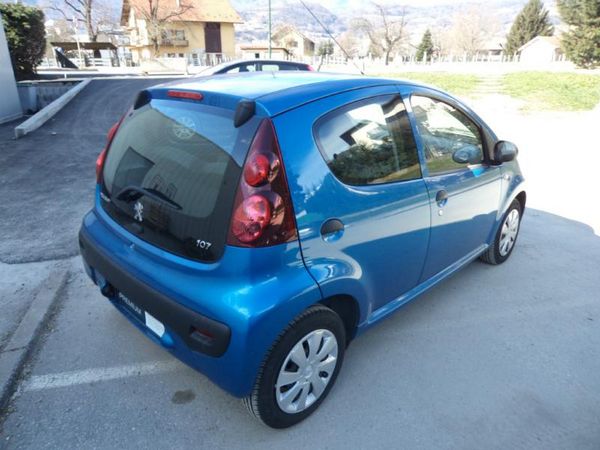 Peugeot 107