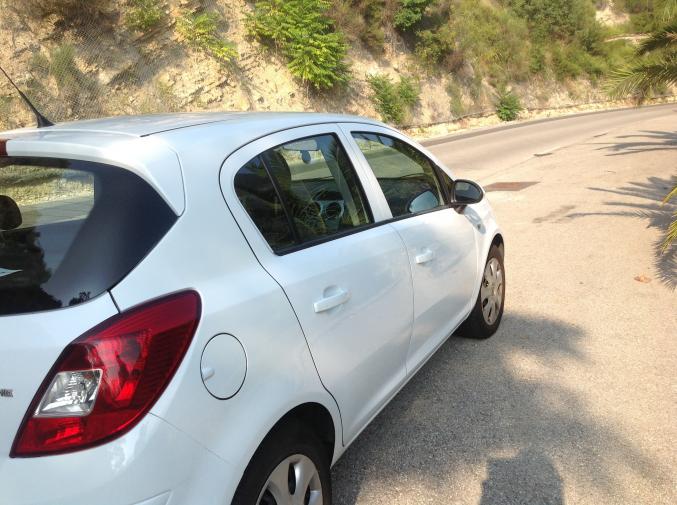 Opel corsa eco flex très propre et économique