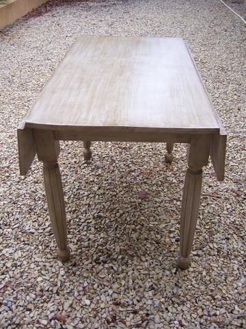 Table patinée