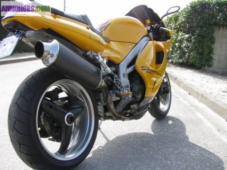 Moto TRIUMPH Daytona 955i