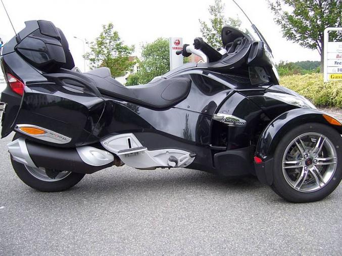 Can-Am Spyder RT semi-autom