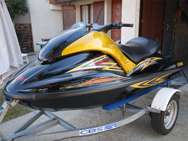 Jet Yamaha WaveRunner GP 1300R + remorque